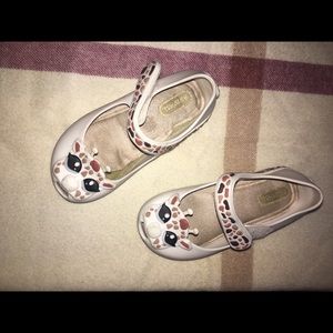Mini Melissa adorable cute giraffe shoes size 8